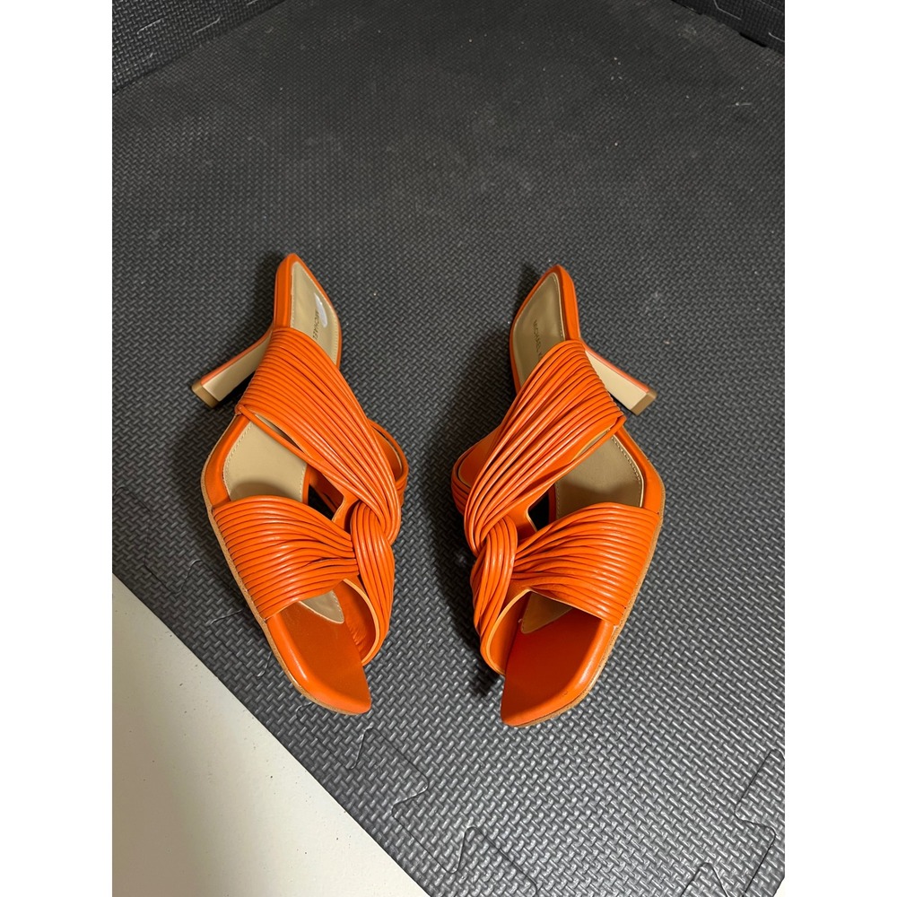 Michael Kors Alessia Mule Sandal Womens 7.5 Orange Pun Twisted Strap Stiletto - Picture 4 of 6